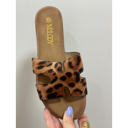 Sandalia plana leopardo