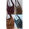 Bolso antelina tachuela