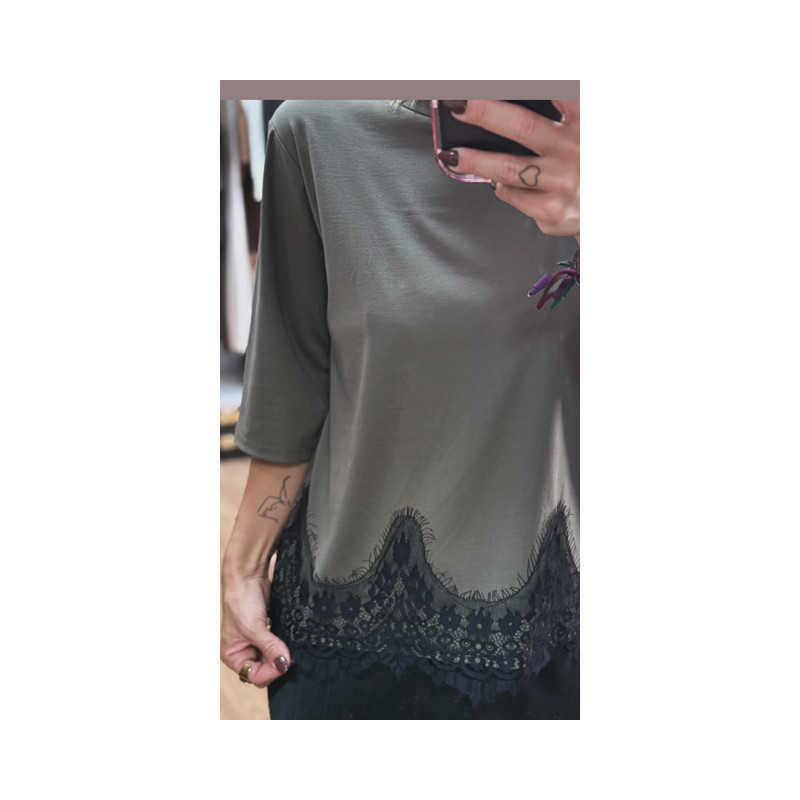 Camiseta encaje
