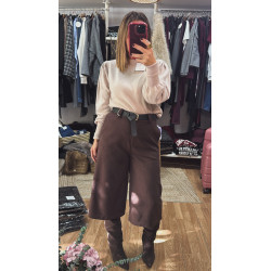 Pantalón bermuda cinturón