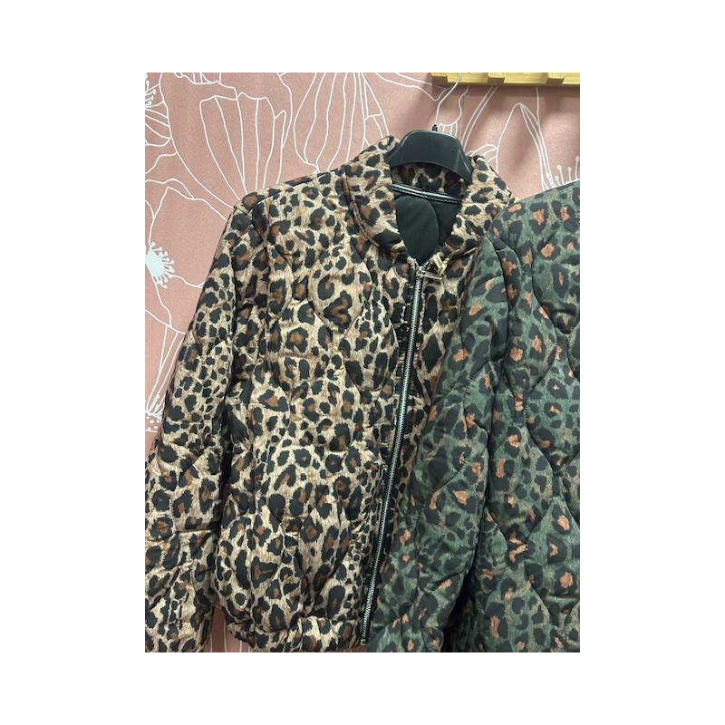 Cazadora acolchada animalprint