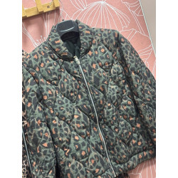 Cazadora acolchada animalprint