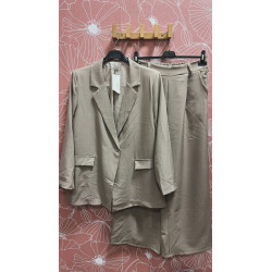 Conjunto traje chaqueta