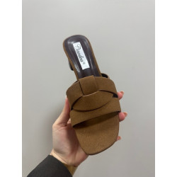 Sandalia mule efecto ante