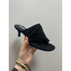 Sandalia tacón ante