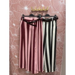 Pantalón rayas cinturón