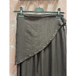 Pantalón pareo tachuelas