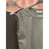 Camiseta tachuelas
